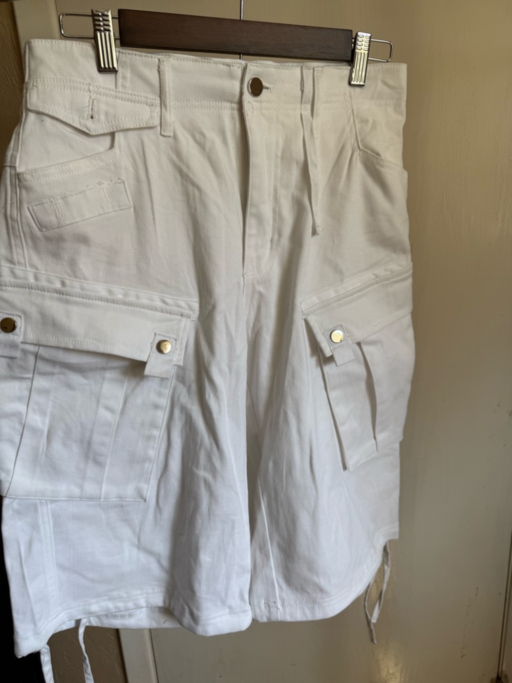 Women’s White Cargo Shorts - Urban planet